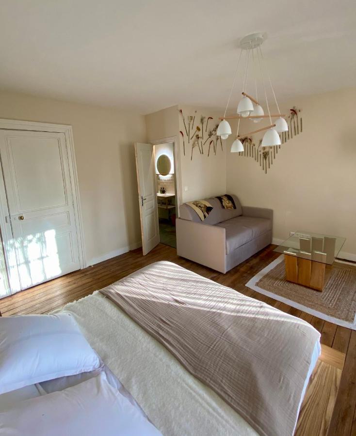 Aux Jolies Sources Bed and Breakfast Saint-Aubin-sur-Scie Eksteriør billede